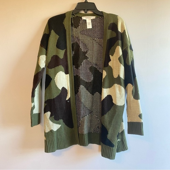 Workshop Republic Clothing Sweaters - Workshop Republic Clothing Green and Black Camouflage Cardigan‎